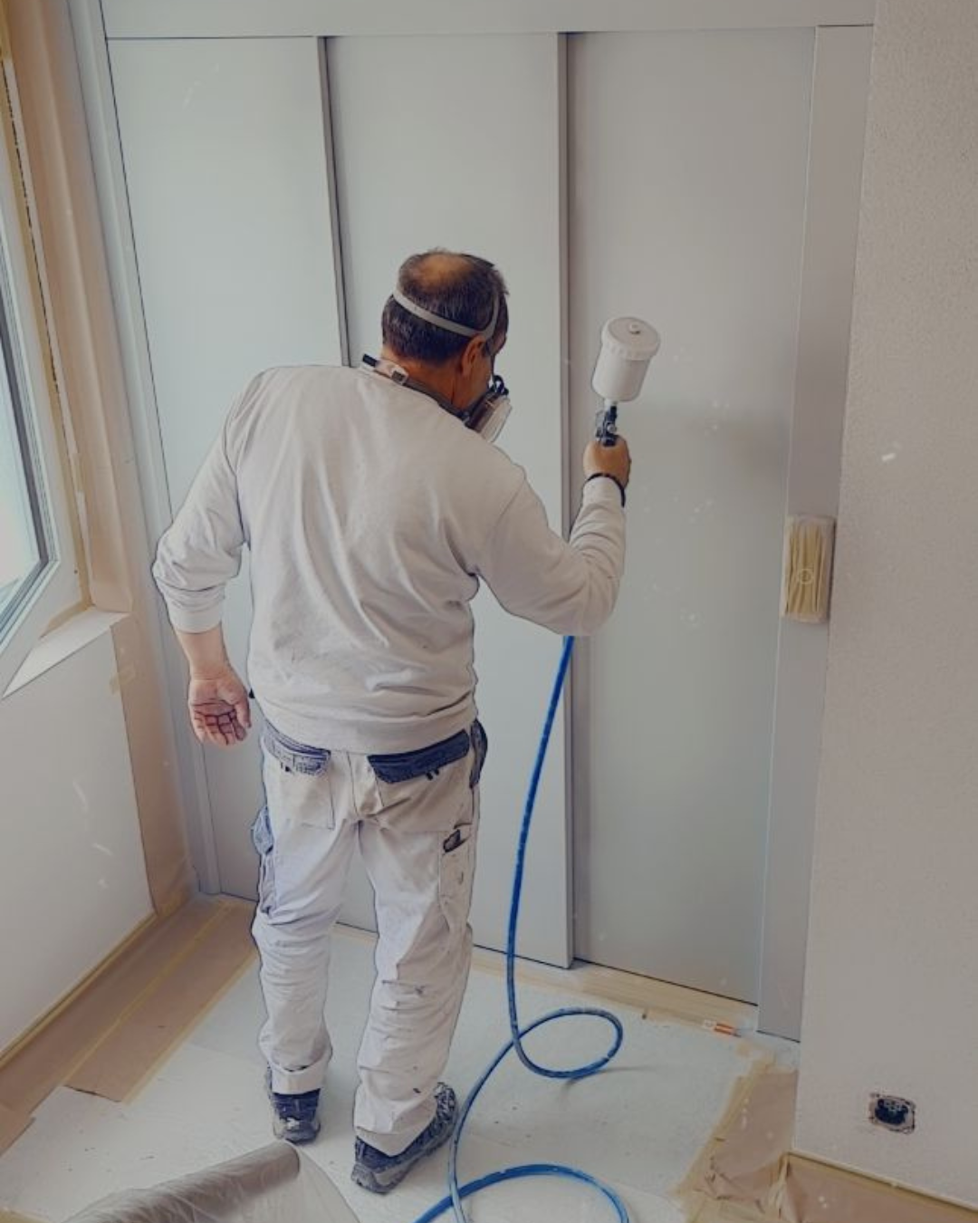 Spritzen im Aargau – gleichmässige, präzise und langlebige Oberflächen für Wände, Decken, Türen und Möbel von T-Bauteam GmbH (4)